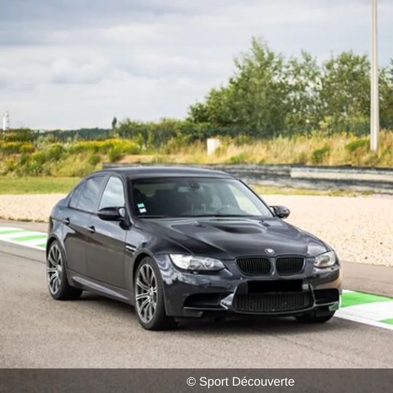 Baptême de Drift en BMW M3 sur le circuit du Bourbonnais