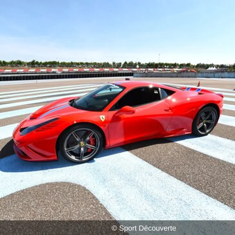 Baptême en Ferrari 458 Speciale sur le circuit de l’Anneau du Rhin