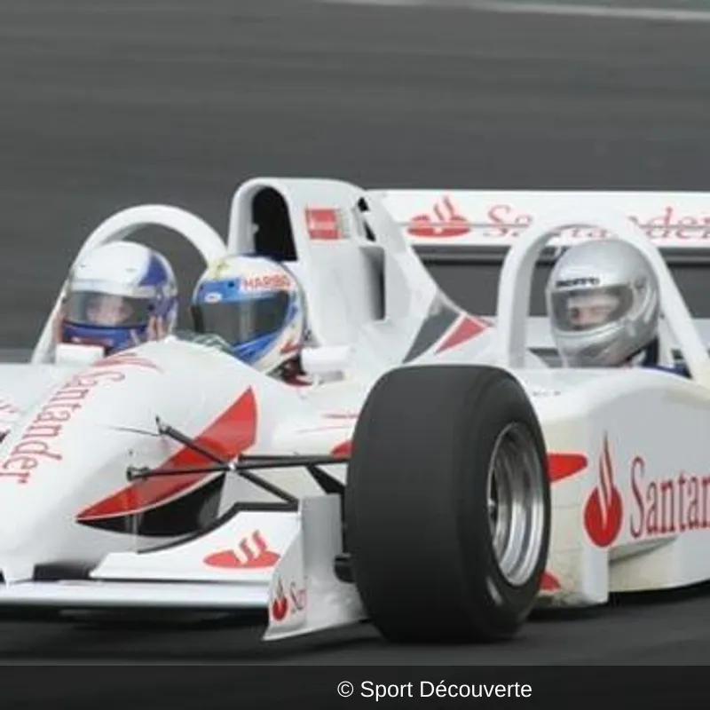 Baptême en Formule 1 sur le circuit de Magny-Cours