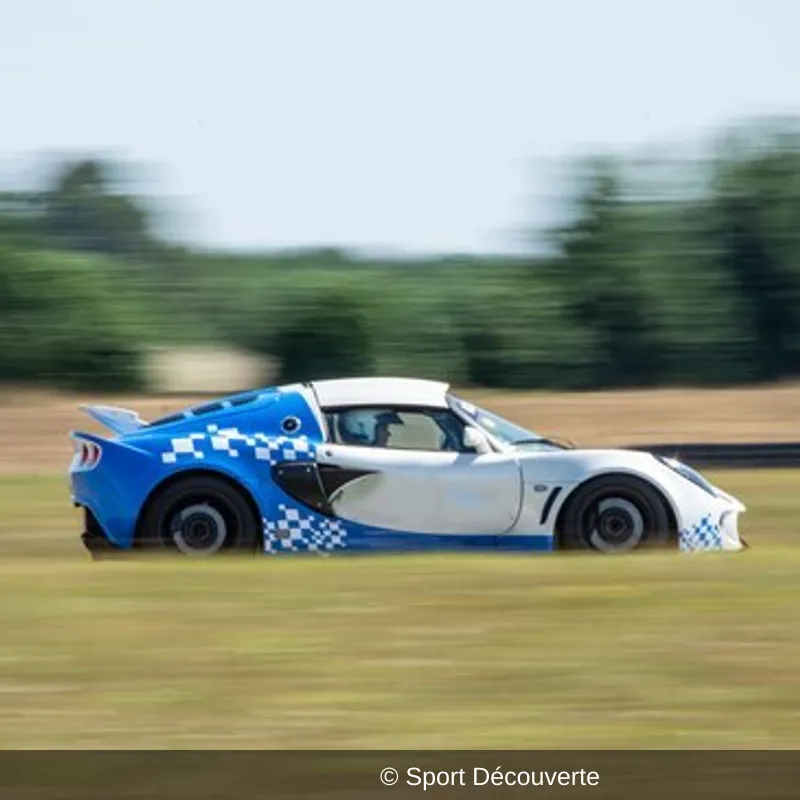 Baptême en Lotus Exige Cup sur le Circuit de Bresse