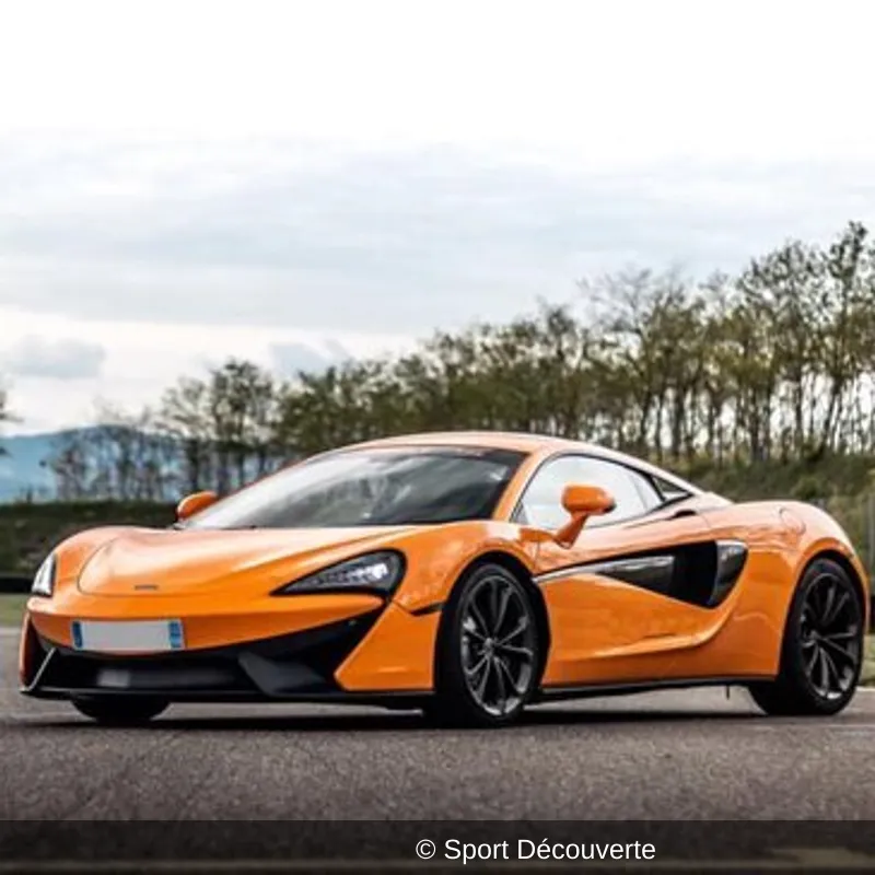 Baptême en McLaren 540C sur le circuit de Lurcy-Lévis