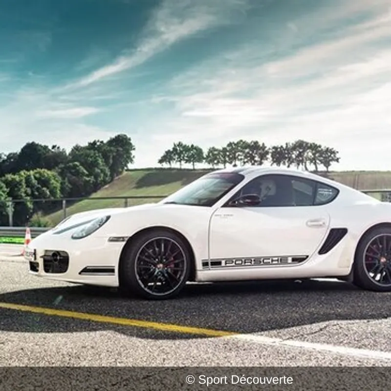 Baptême en Porsche Cayman S sur le circuit de Pau-Arnos