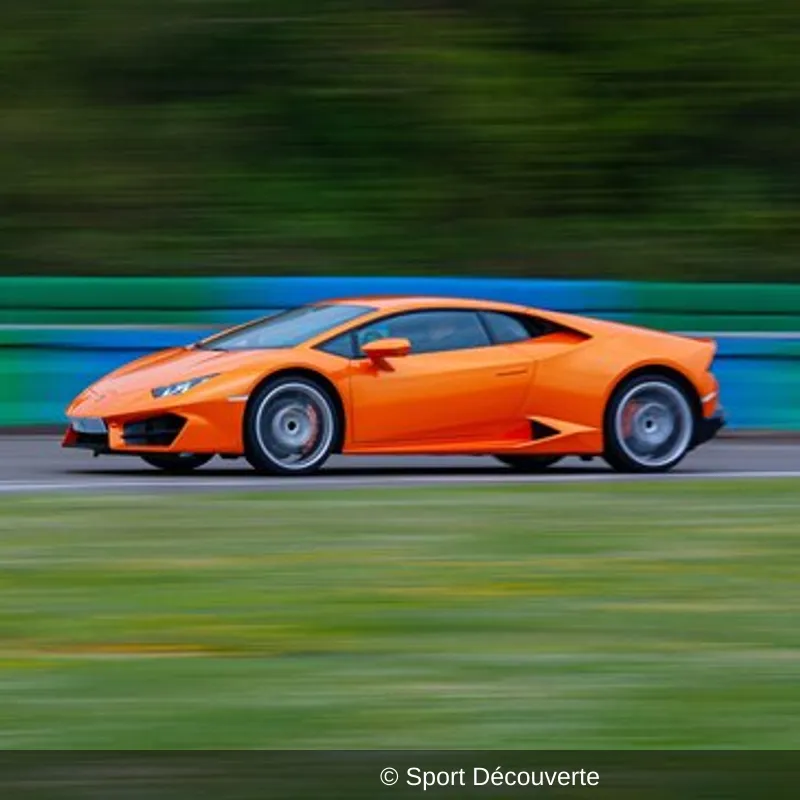 Baptême en Voiture de Sport sur le circuit de l’Ouest Parisien à Dreux