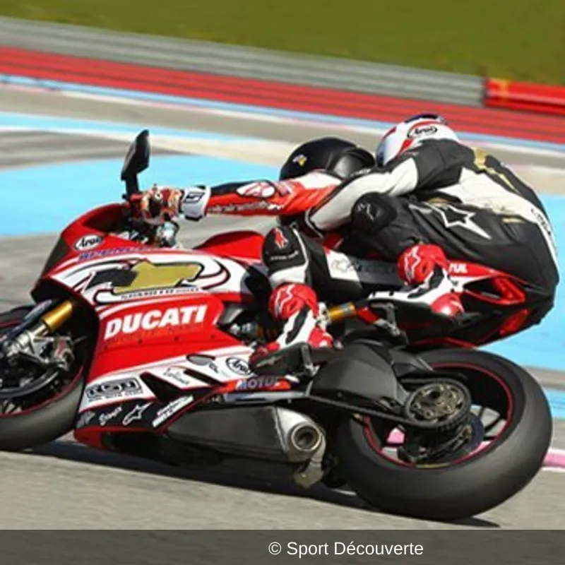 Baptême Sensation en Aprilia - Driving Center au Castellet