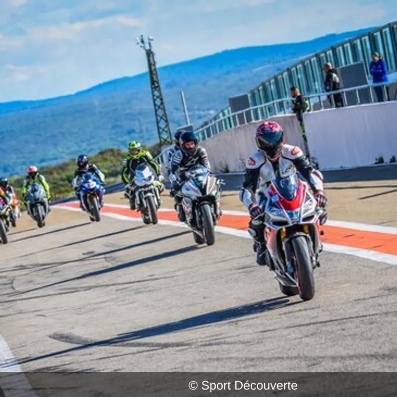 Baptême Sensations en moto Kawasaki sur le circuit d’Alès