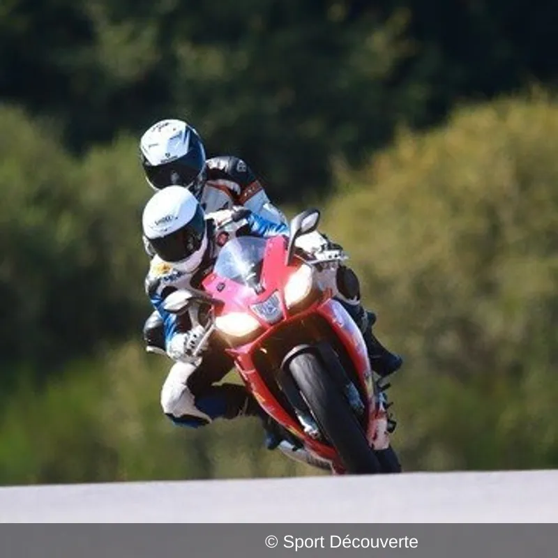 Baptême Sensations Moto Aprilia sur le circuit de Magny-Cours GP