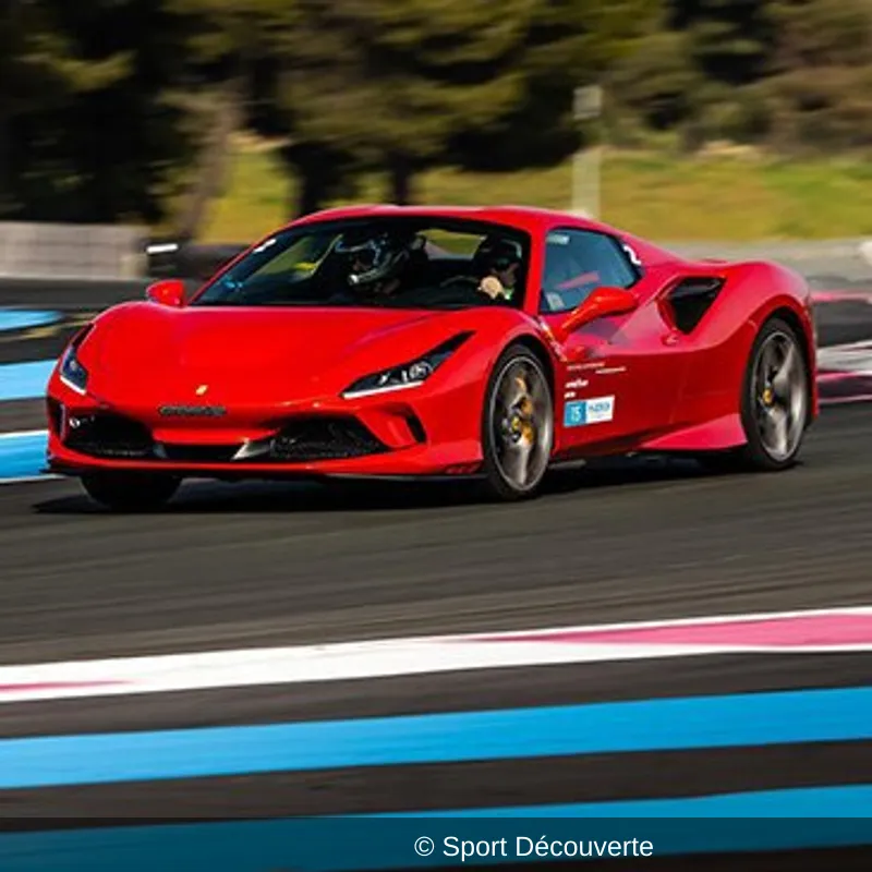 Coffret Cadeau Stage Pilotage Ferrari sur le circuit du Castellet - Paul Ricard