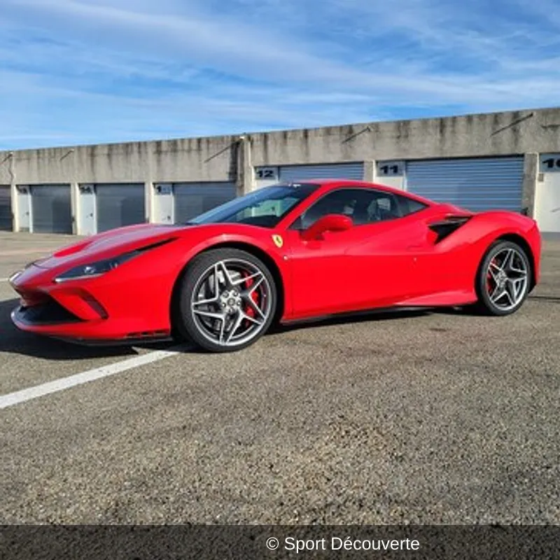 Coffret Pilotage 2 Autos sur le circuit de Lédenon Piste Compétition
