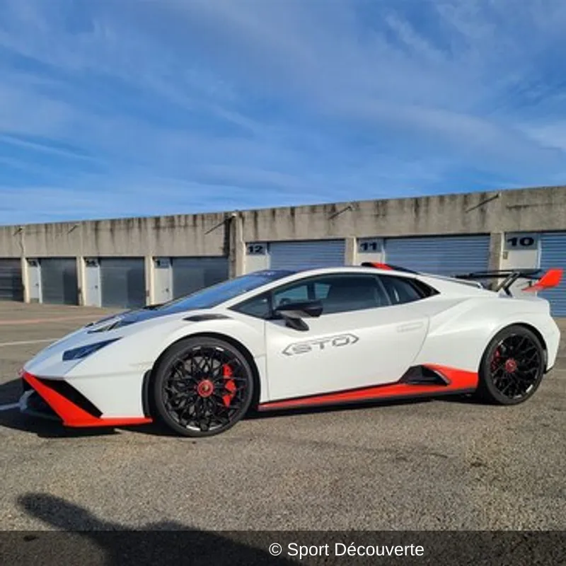 Coffret Pilotage 4 Autos sur le circuit de Lédenon Piste Compétition