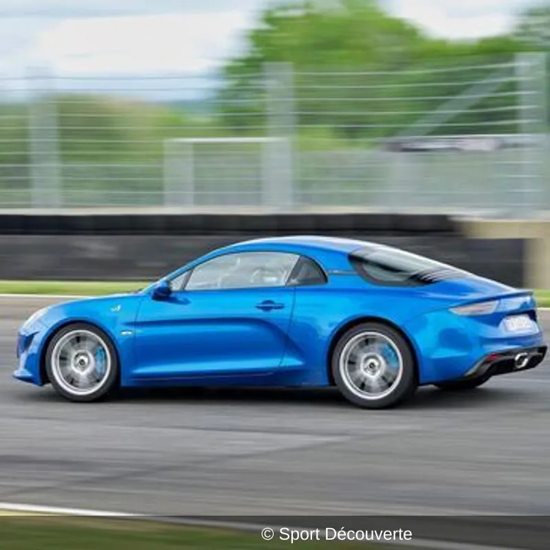 Coffret Pilotage Alpine A110S sur le circuit de Pau-Arnos