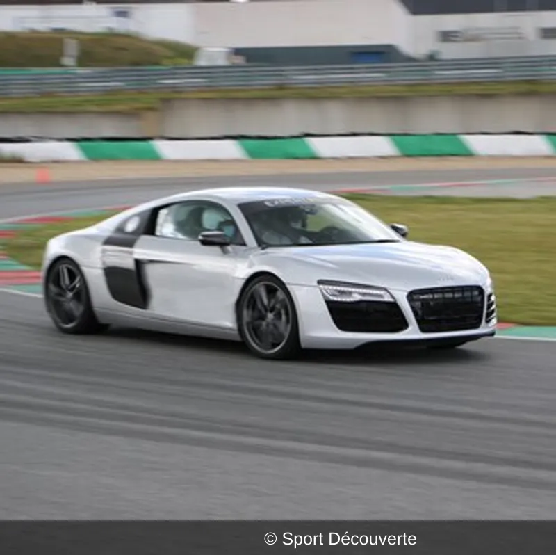 Coffret Pilotage en Audi R8 sur le circuit de Mettet