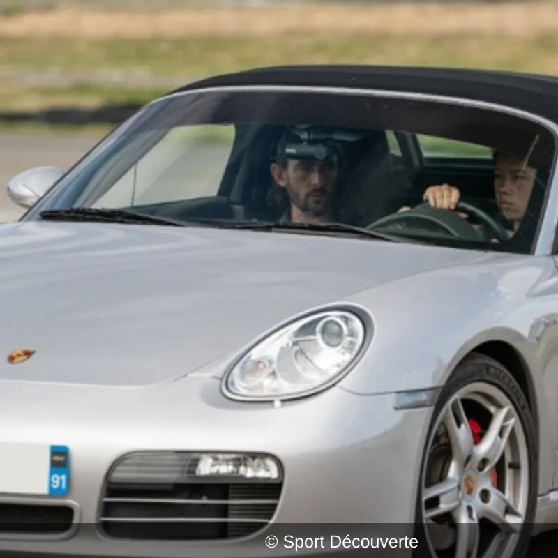 Coffret Pilotage Enfant Porsche Boxster sur le circuit de Thurigneux