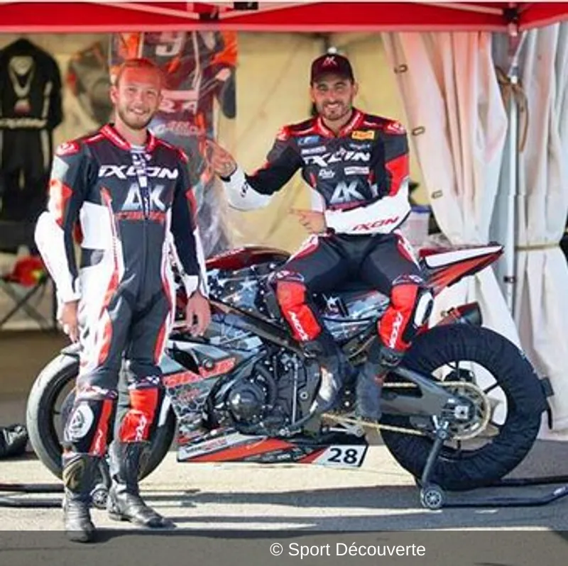 Coffret Pilotage Moto sur le circuit de Fay-de-Bretagne