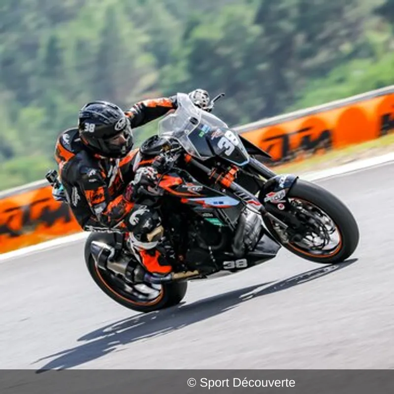 Coffret Pilotage Moto sur le circuit du Castellet