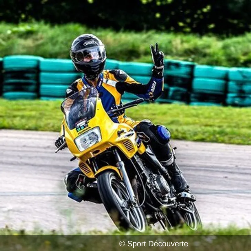Demi Journée de Roulage Moto au Circuit de Magny-Cours Piste Club