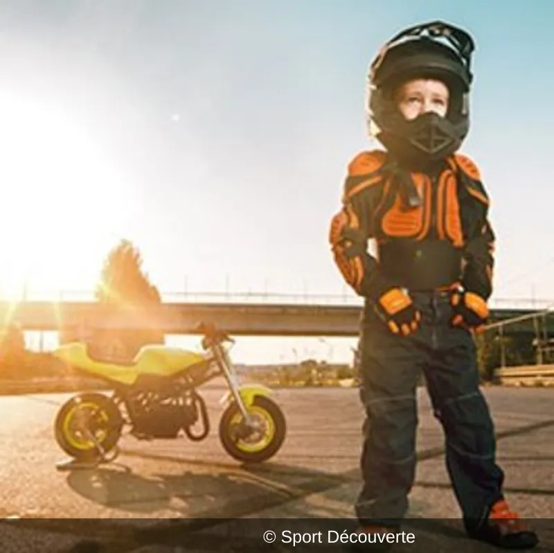 Initiation Pilotage Moto Enfant sur le circuit de Saint-Dié-des-Vosges