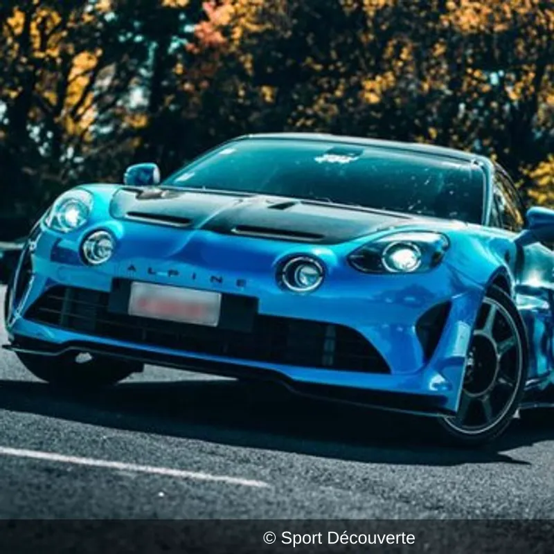 Pilotage Alpine A110 R sur le circuit du Bourbonnais
