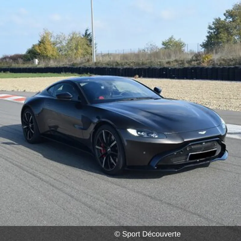 Pilotage Aston Martin Vantage 510 ch sur le circuit de Lédenon