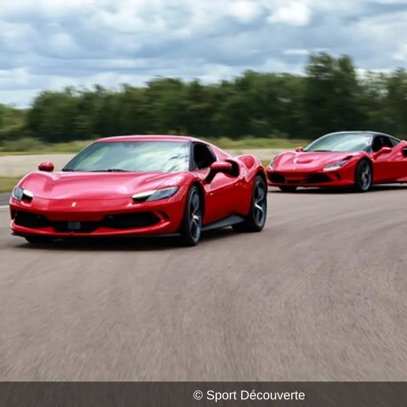 Pilotage Ferrari 296 GTB sur le circuit de Mirecourt