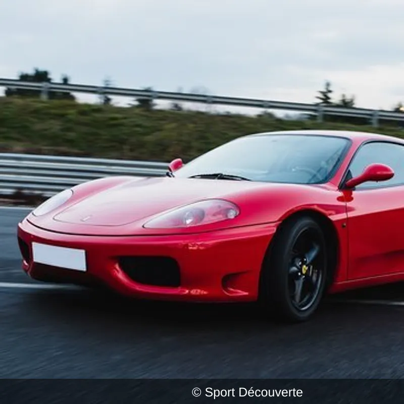 Pilotage Ferrari 360 Modena sur le circuit d’Andrézieux