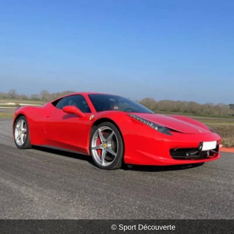 Pilotage Ferrari 458 Italia sur le circuit de Pouilly-en-Auxois