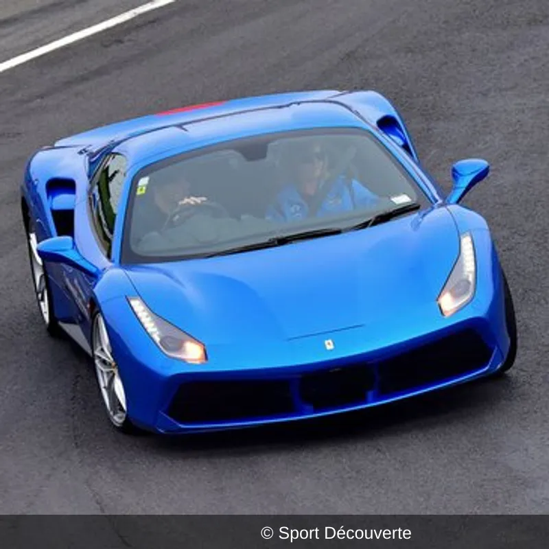 Pilotage Ferrari 488 GTB sur le circuit de Folembray