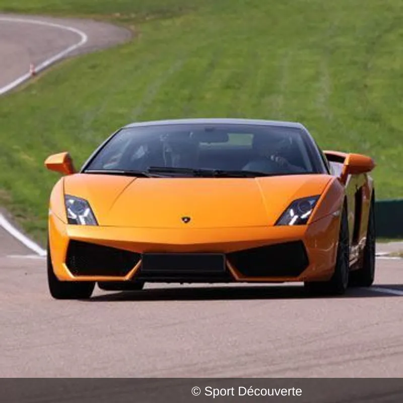 Pilotage Lamborghini Gallardo LP560 sur le circuit de Haute-Saintonge