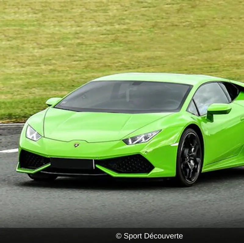 Pilotage Lamborghini Huracan sur le circuit de l’Auxois-Sud