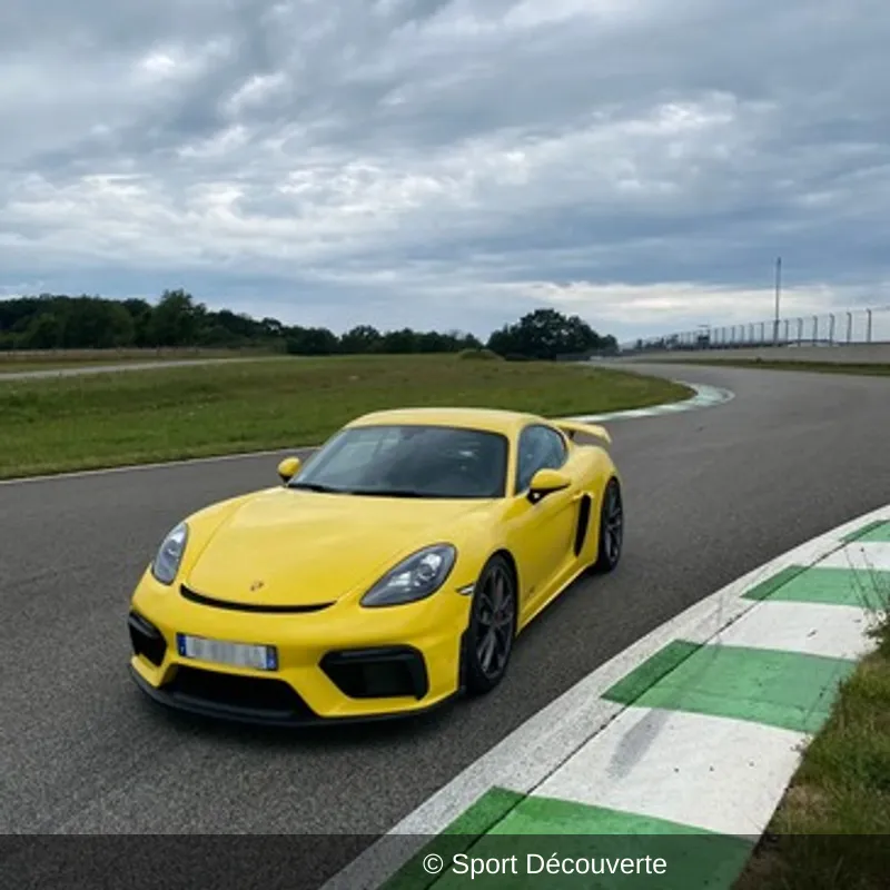 Pilotage Porsche 718 Cayman GT4 - Circuit Vaison Piste
