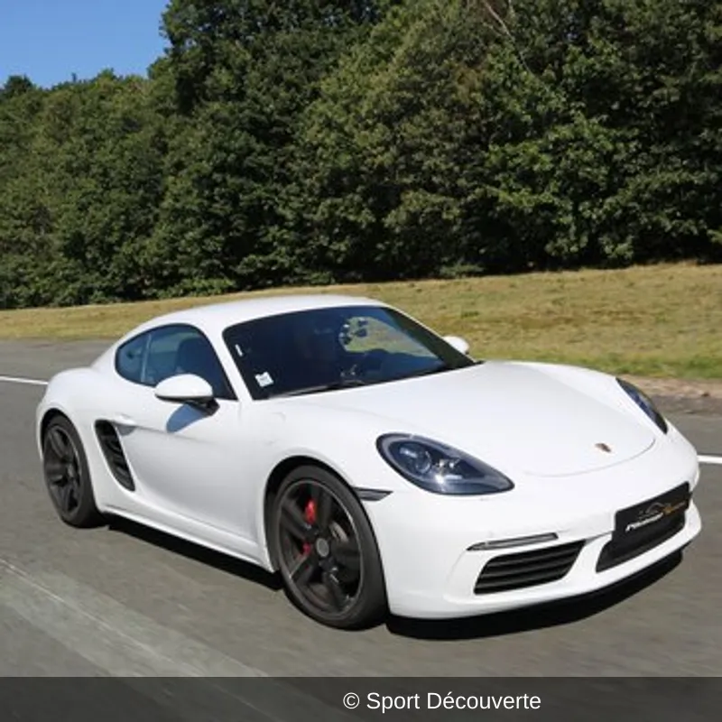 Pilotage Porsche 718 Cayman S sur le circuit de La Ferté-Gaucher
