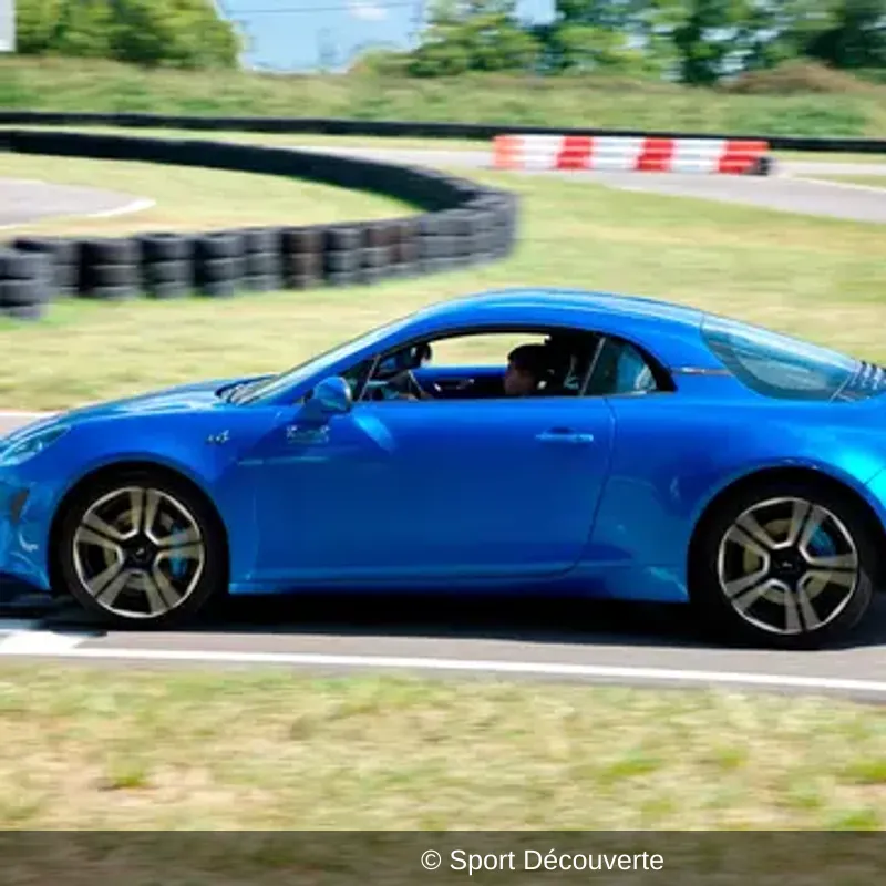 Pilotage pour Enfant en Alpine A110 au Circuit de Lohéac