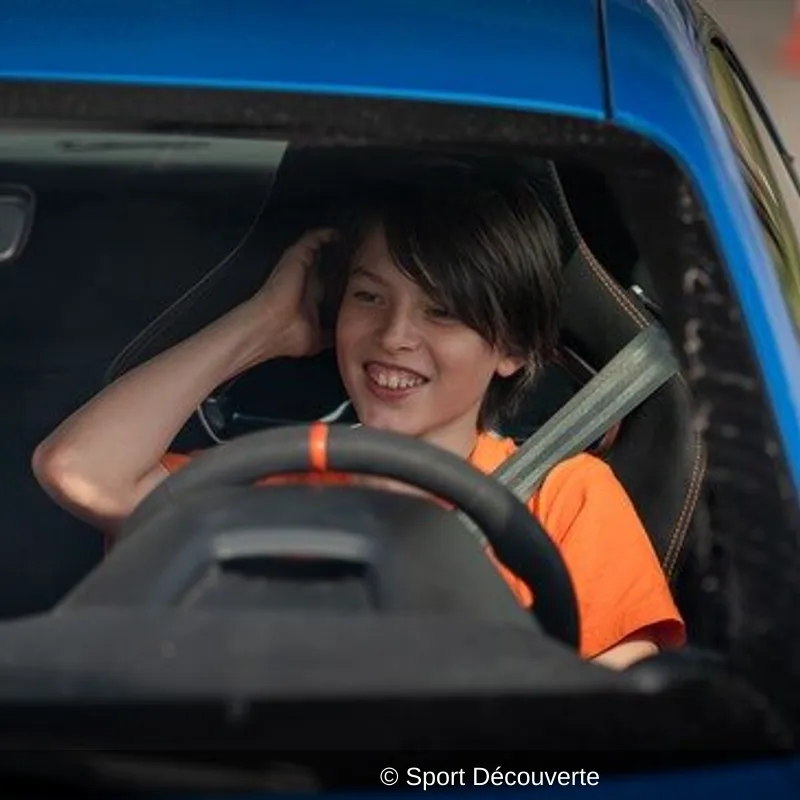 Pilotage pour Enfant en Alpine A110S près de Montpellier
