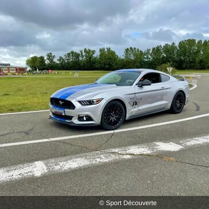 Pilotage pour Enfant en Ford Mustang à Magny-Cours