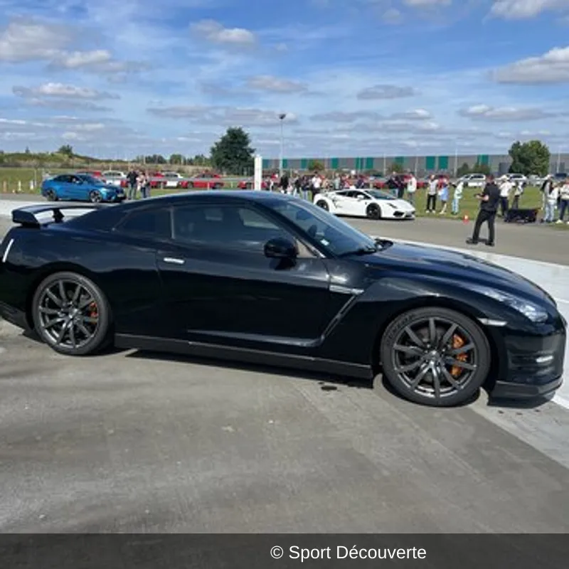 Pilotage pour Enfant en Nissan GTR près de Rennes