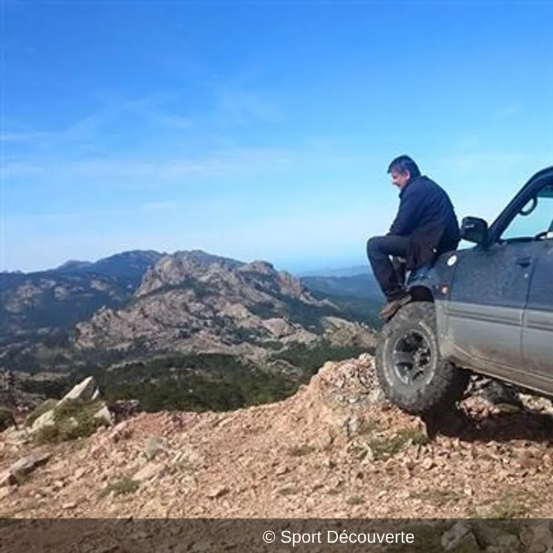 Randonnée en 4x4 près de Bastia