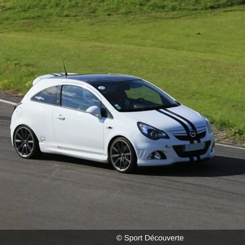 Roulage sur Circuit avec votre Voiture sur le circuit d’Andrézieux