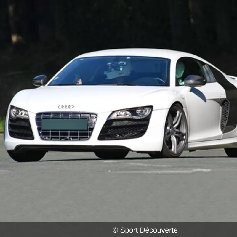 Stage Audi R8 V10 sur le circuit de Saint-Laurent-de-Mûre