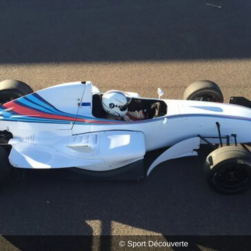 Stage Formule Renault et Baptême F1 sur le circuit de Catalunya