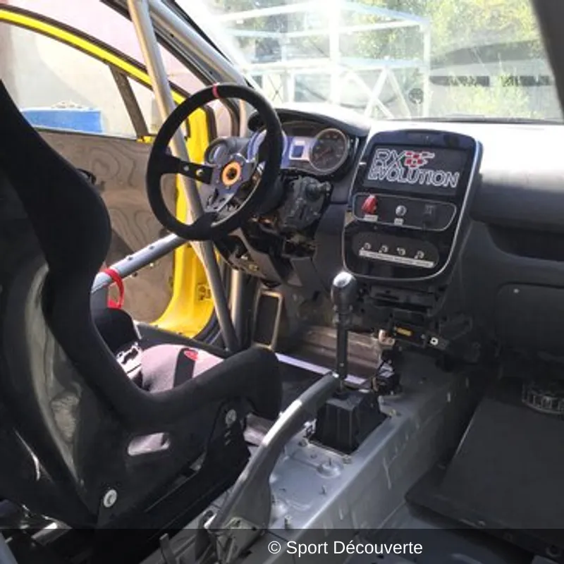 Stage Pilotage Rallycross en Clio RS sur le circuit d’Orléans-Sougy